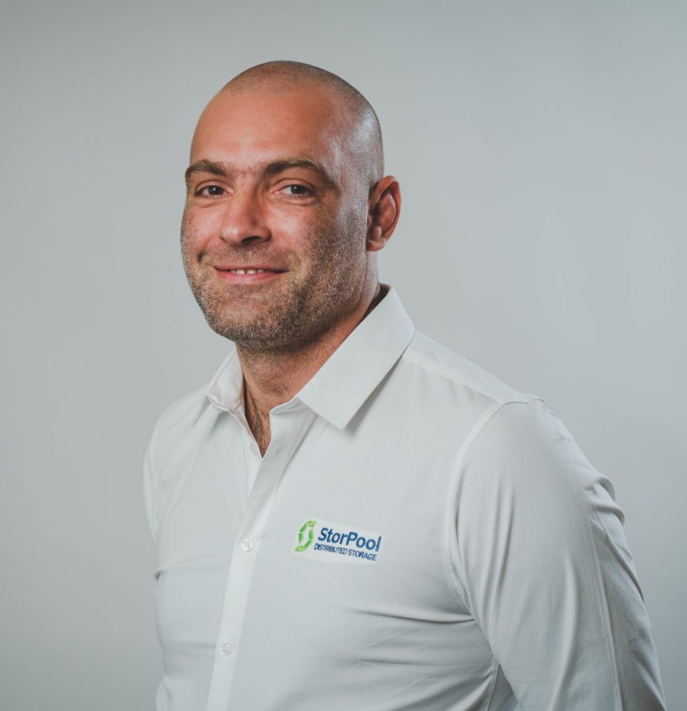 niki tenev photo